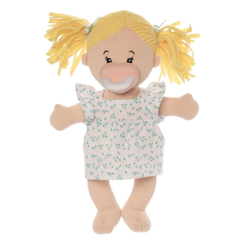 STELLA  PEACH WITH PIGTAILS