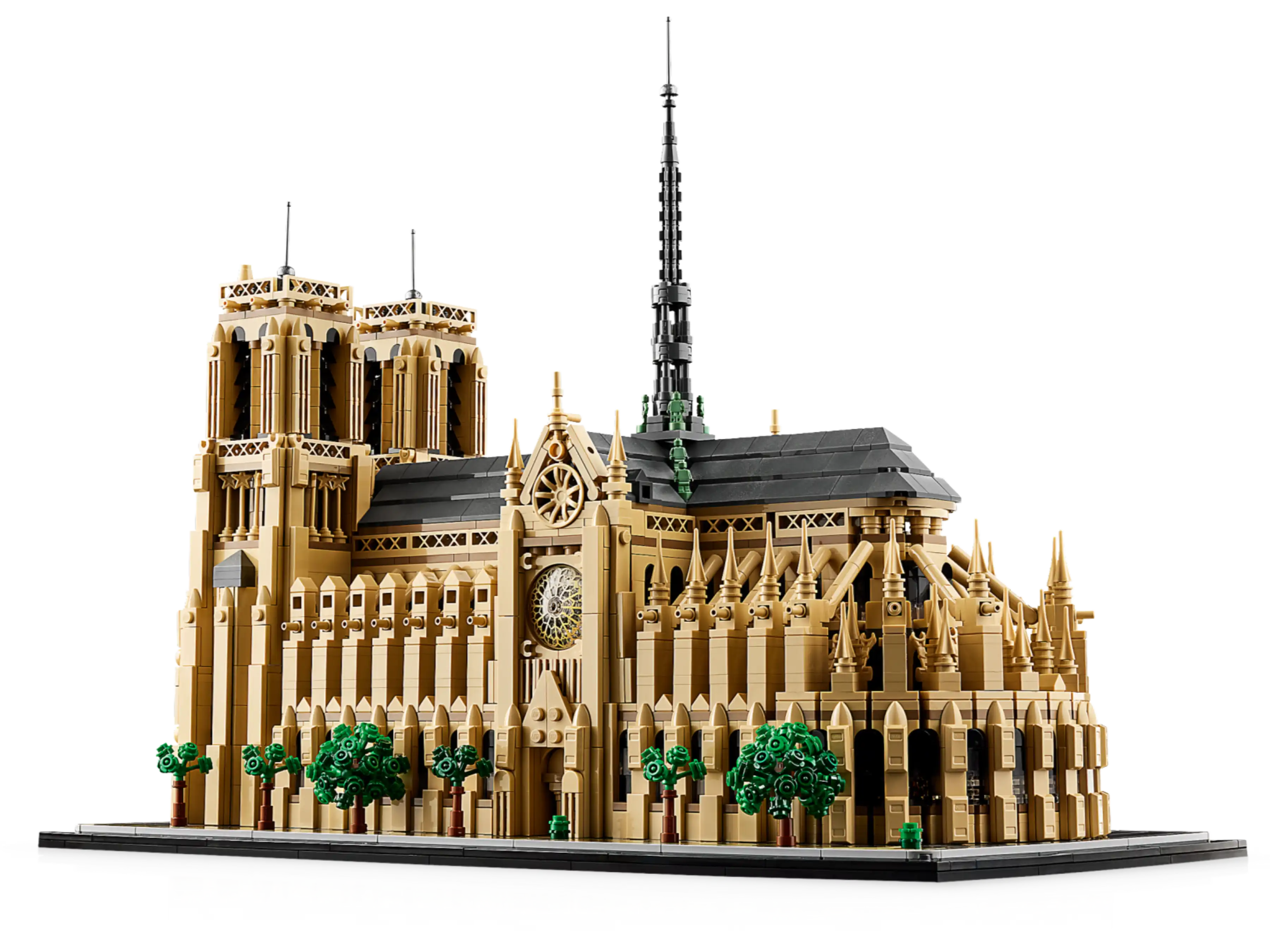 NOTRE-DAME DE PARIS