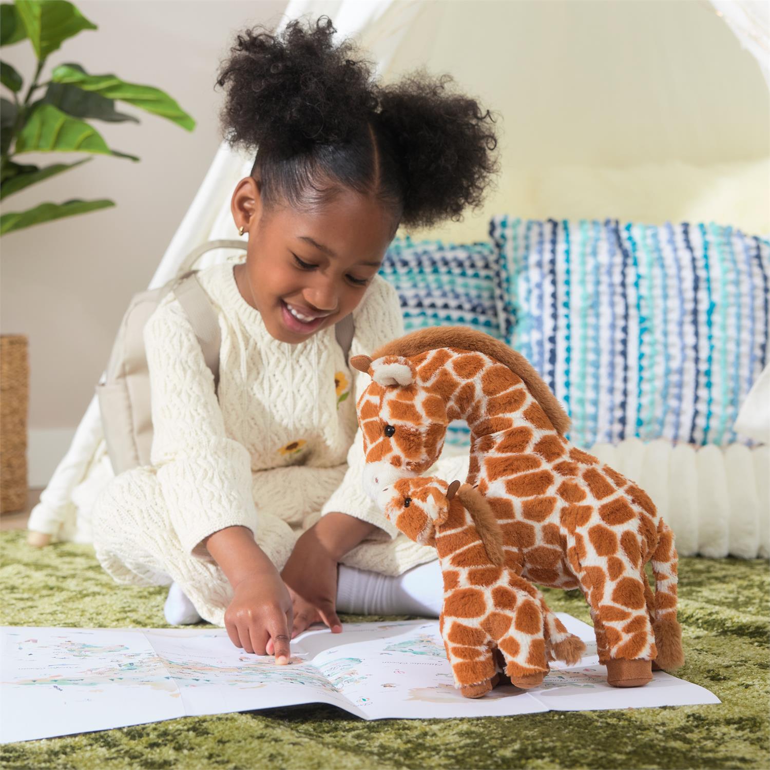 Solana Giraffe & Calf 10 In
