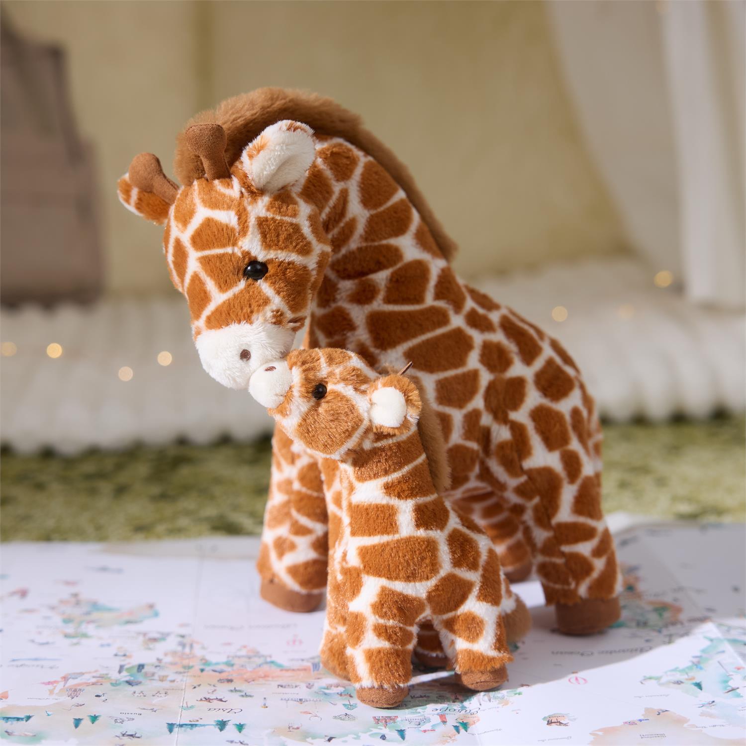 Solana Giraffe & Calf 10 In
