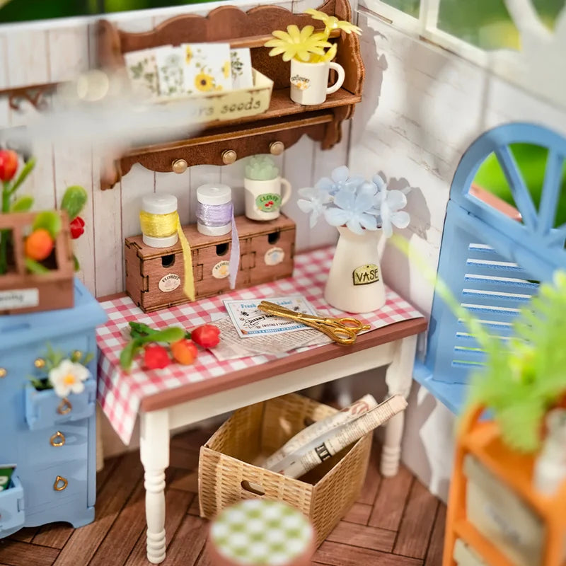 Diy Miniature House Kit: Dreamy Garden House