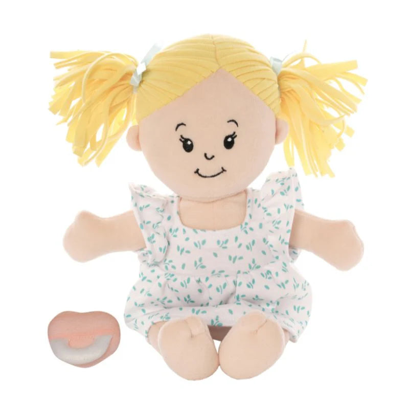 STELLA  PEACH WITH PIGTAILS