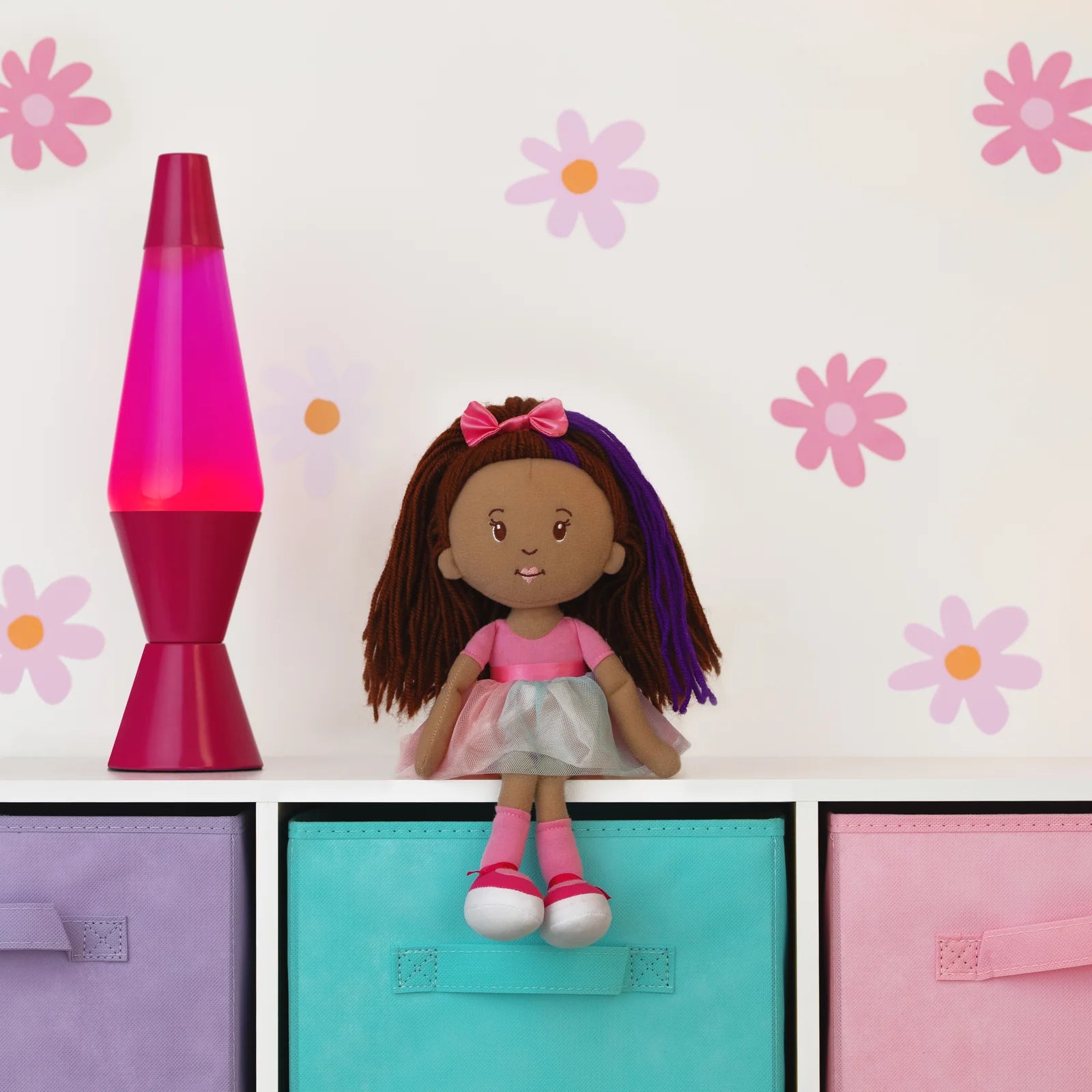 Groovy Girls Dolls - Iris (Beige Skin, Brown Hair)