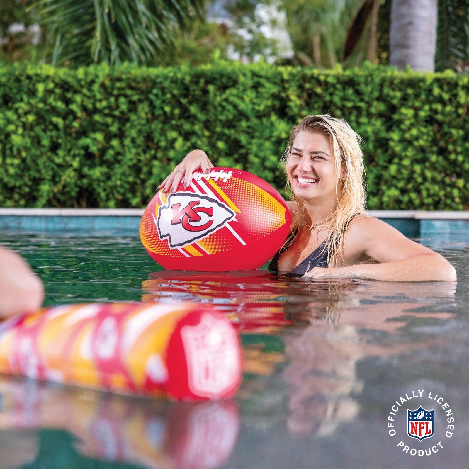 CHIEFS BEACH BALL FOOTBALL