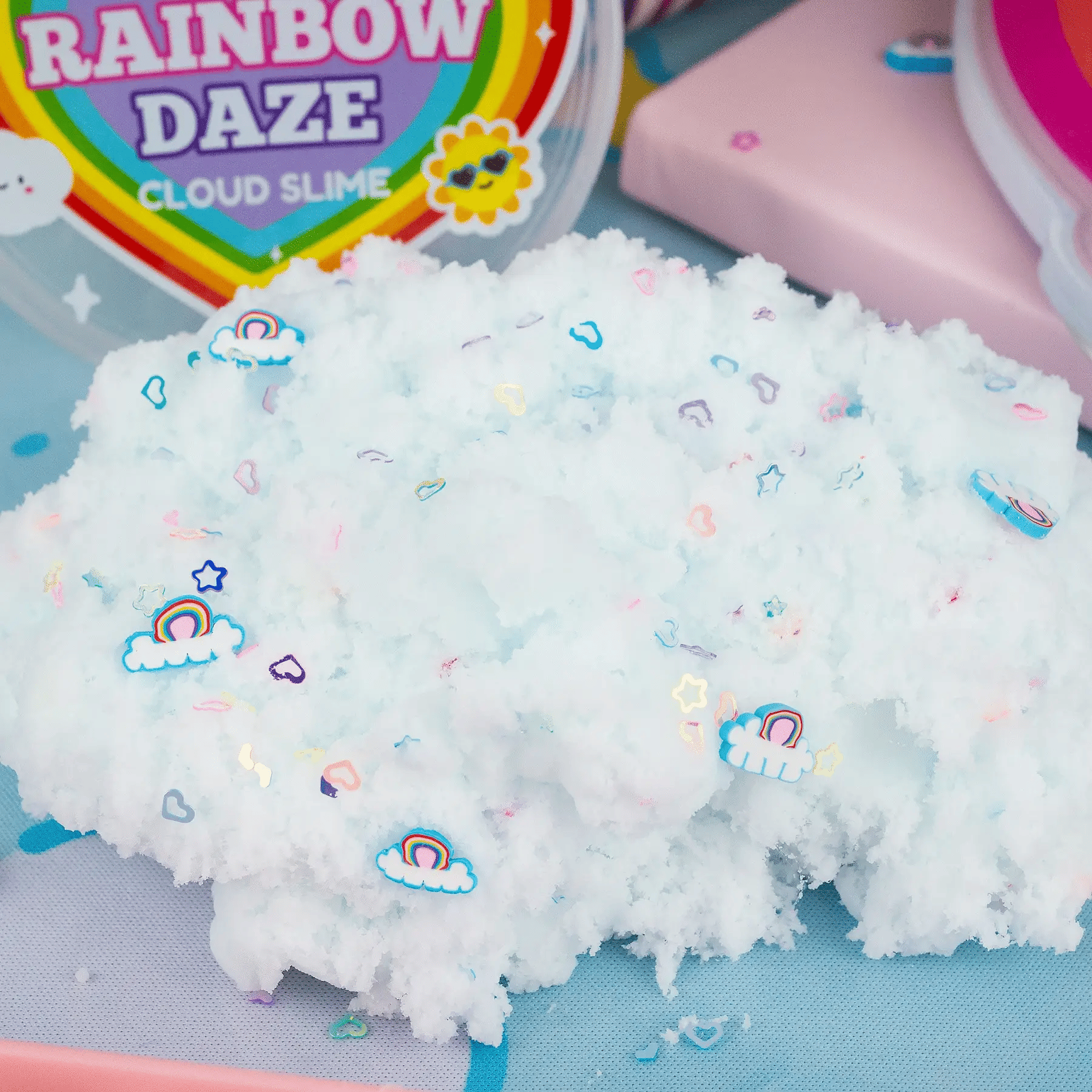 Rainbow Daze Cloud Signature Dome™ Slime