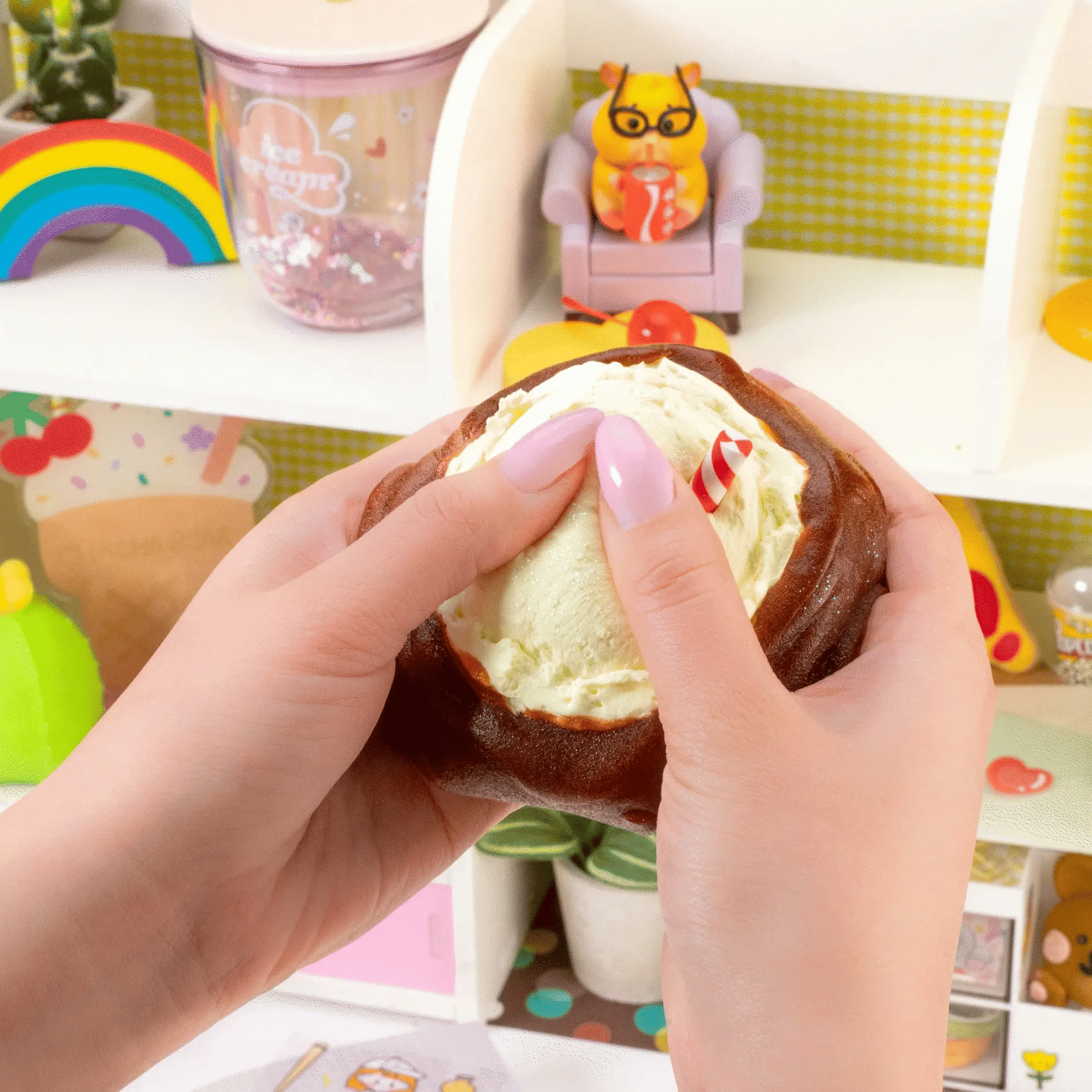 Root Beer Float 2 Slimes In 1 Signature Dome™ Slime