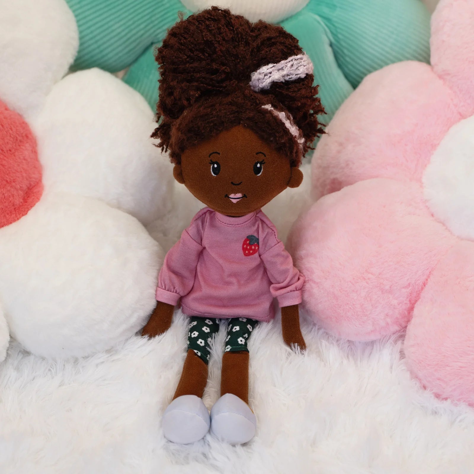 Groovy Girls Dolls - Saige (Brown Skin, Brown Hair)