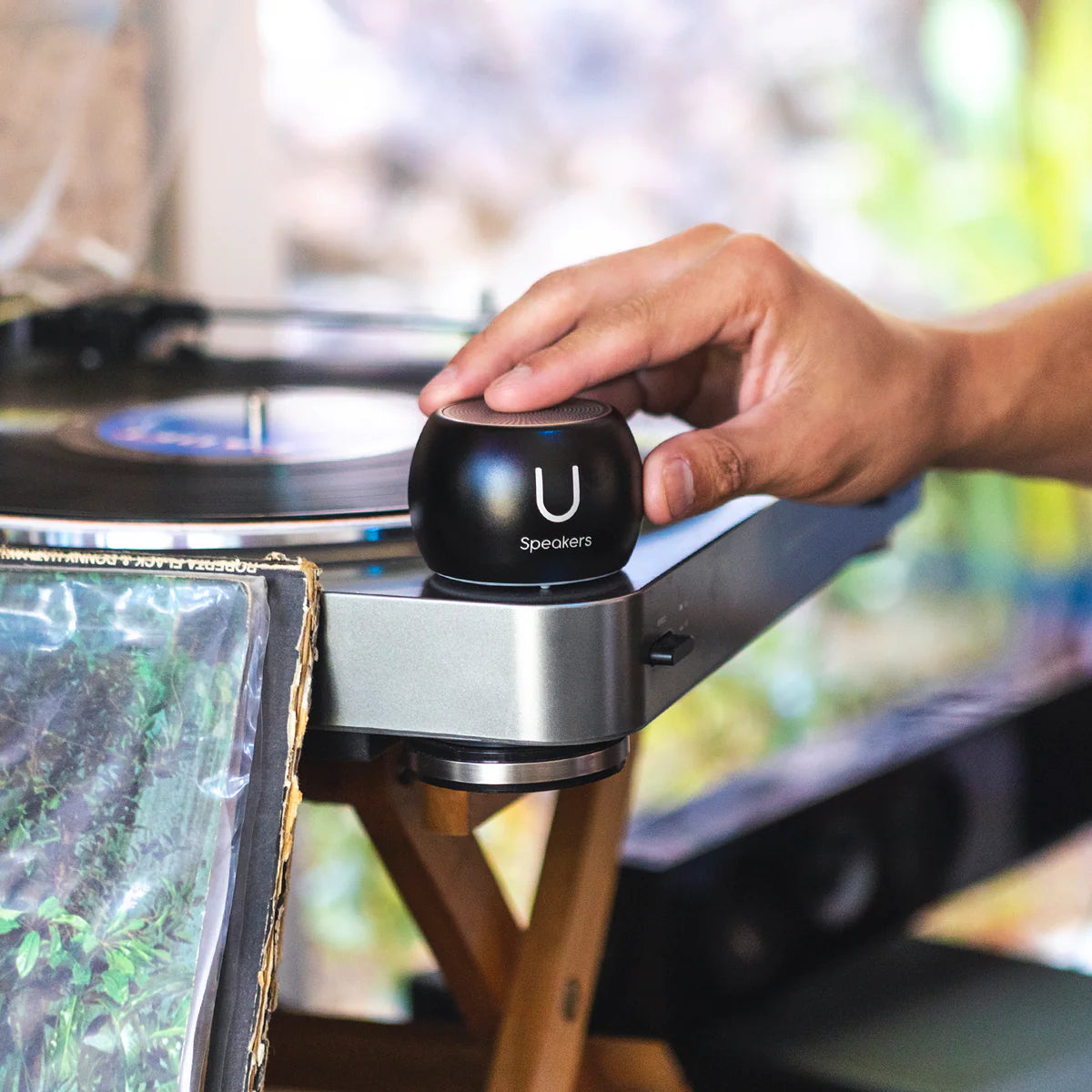 U Speaker Black