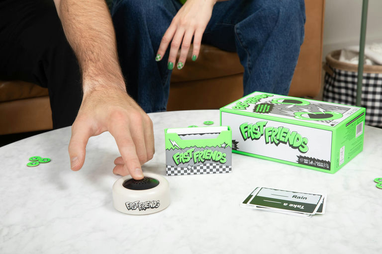 Fast Friends Party Game