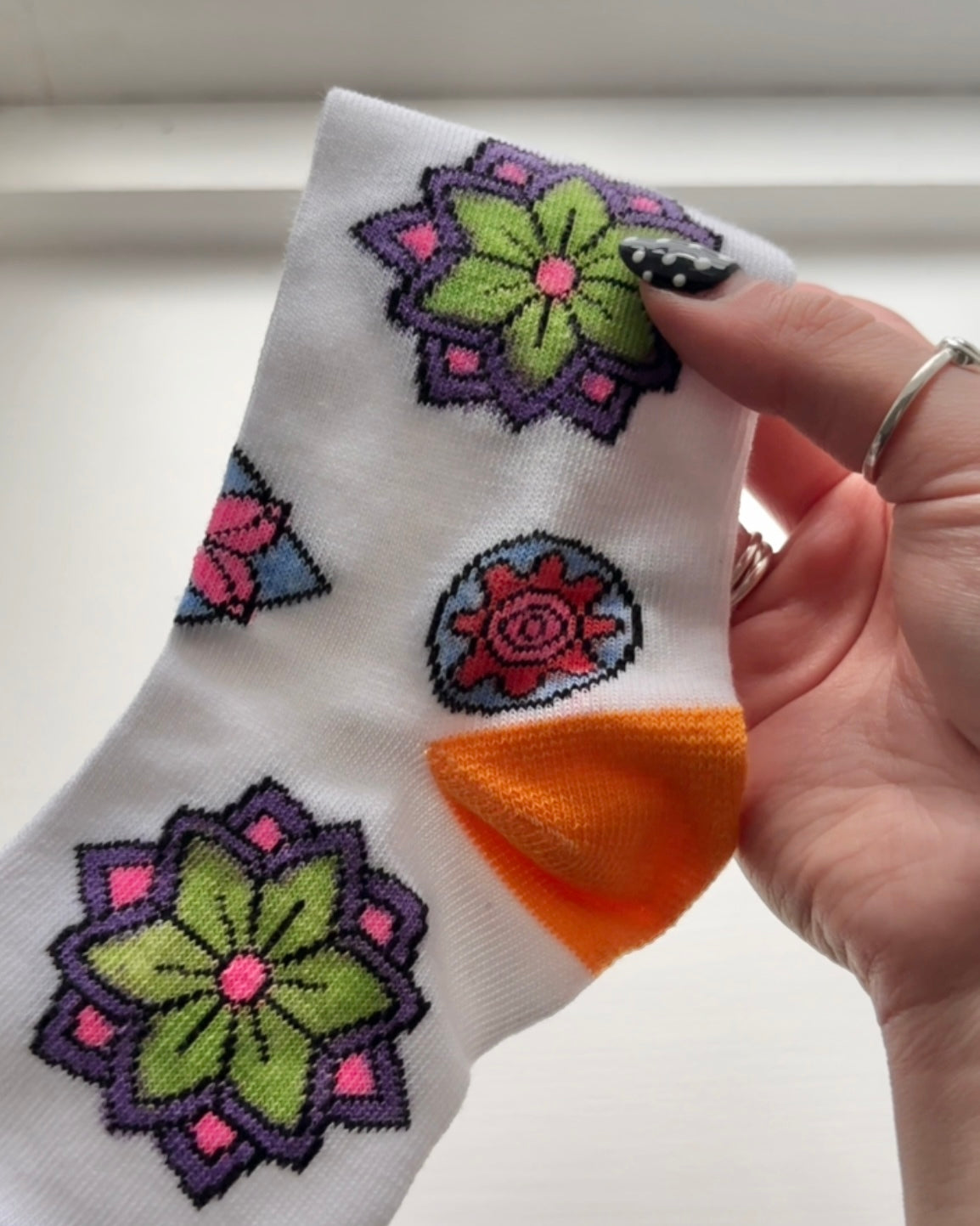 Color Your Own Socks in Tube