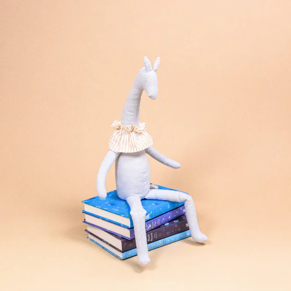 Celeste the Giraffe Gray