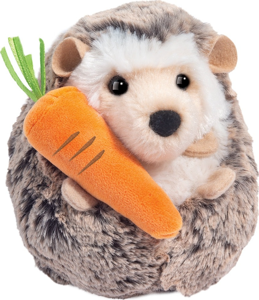 Spunky Hedgehog with Carrot
