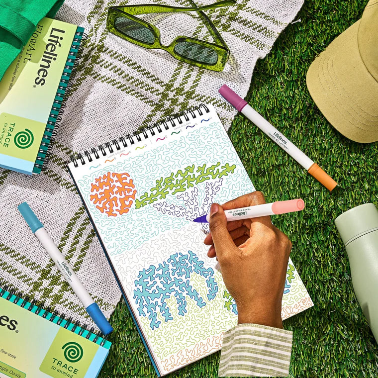 FlowArt: Trace-By-Letter, Pack Your Bags