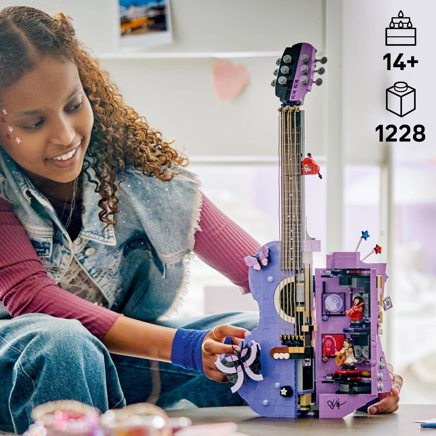 LEGO® Editions Olivia Rodrigo’s Dual Guitar