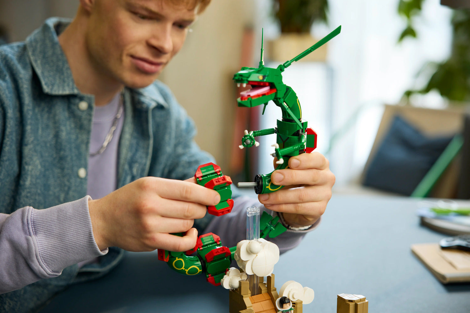 LEGO® Pokémon™ Rayquaza