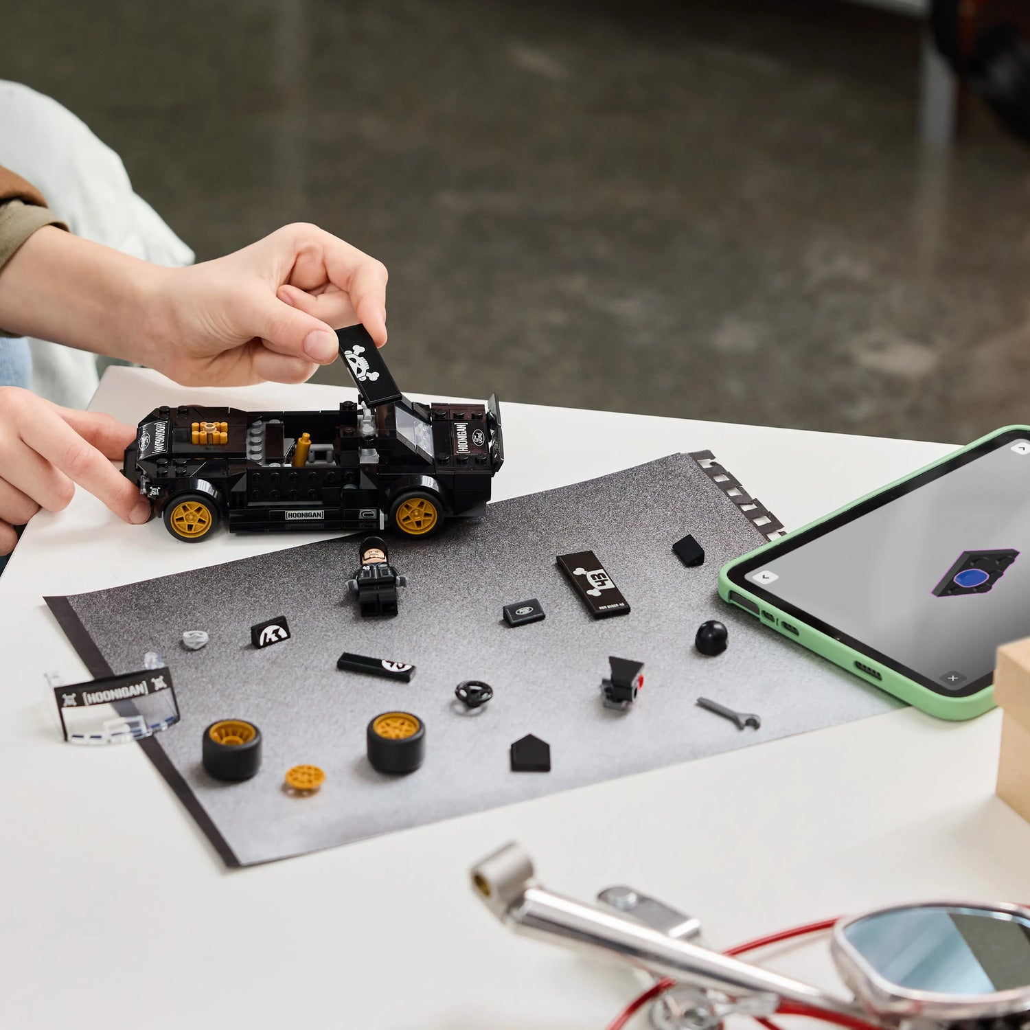 LEGO® Speed Champions Ken Block’s ’65 Ford Mustang Hoonicorn V1