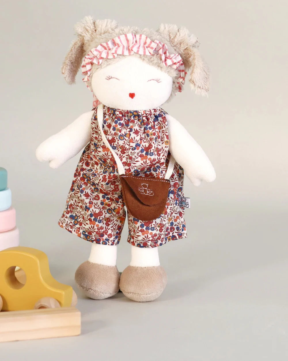 Marguerite Doll Flashy Flower