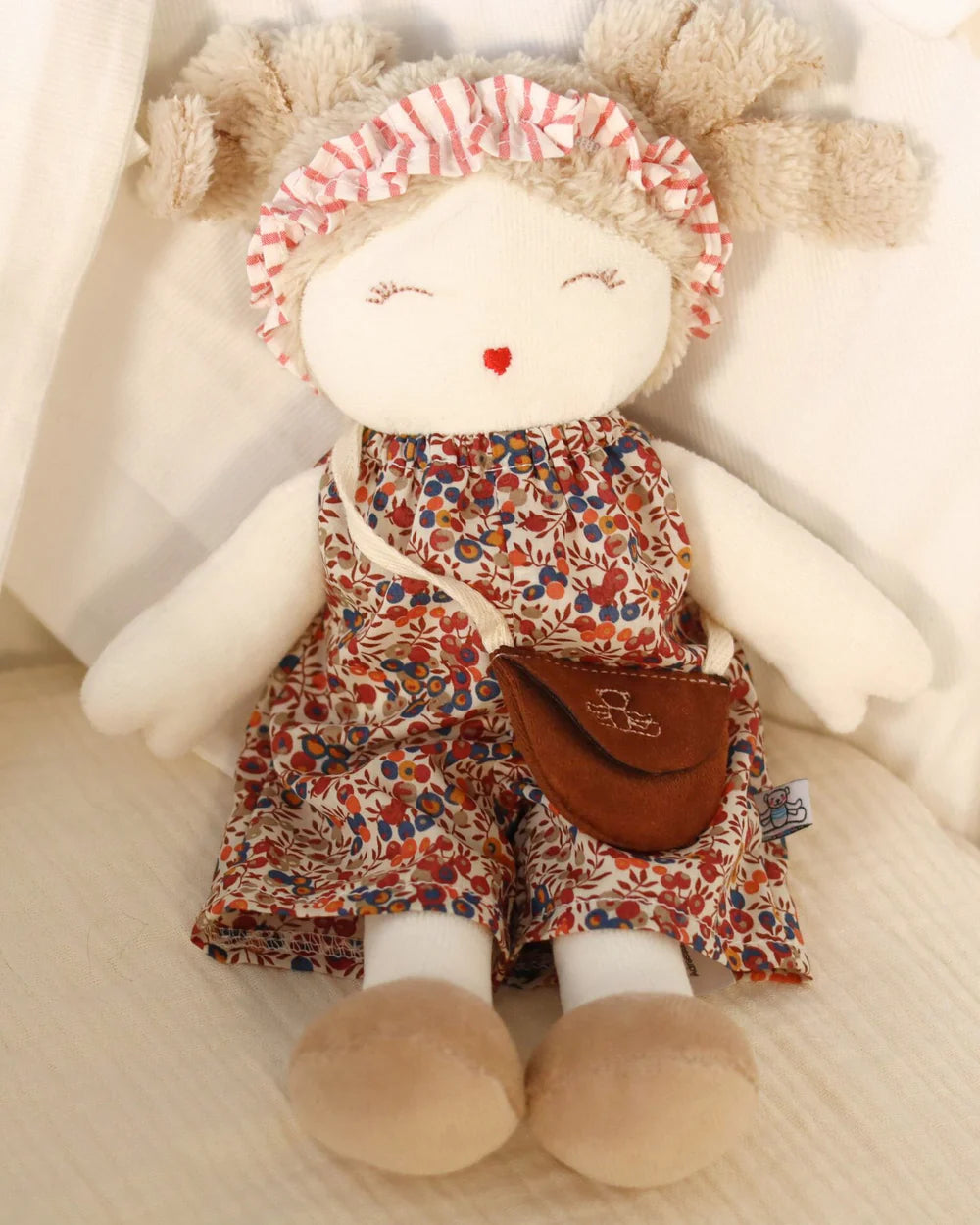 Marguerite Doll Flashy Flower