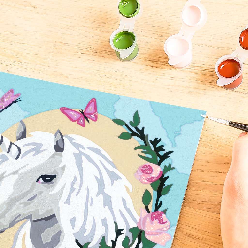 CreArt: Unicorn Portrait w/Glitter 7x10