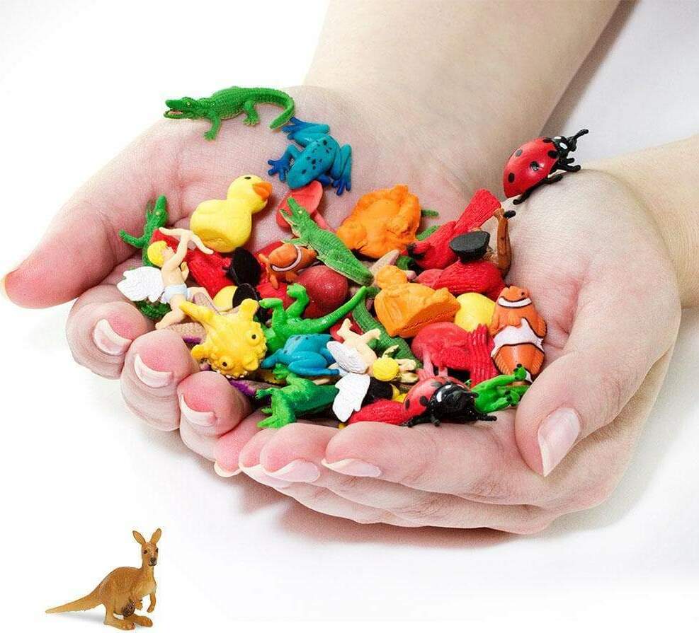 Kangaroos with Babies-Good Luck Minis® (sold individually)