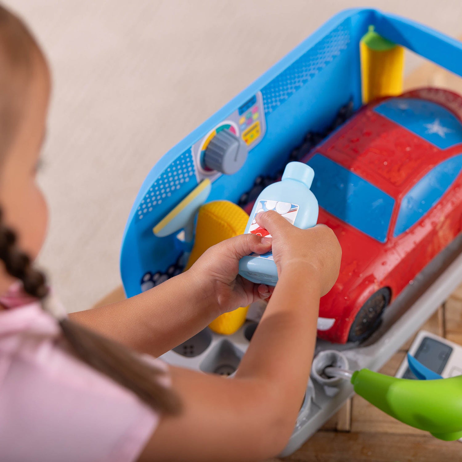 Spray & Shine Car Wash Play Set