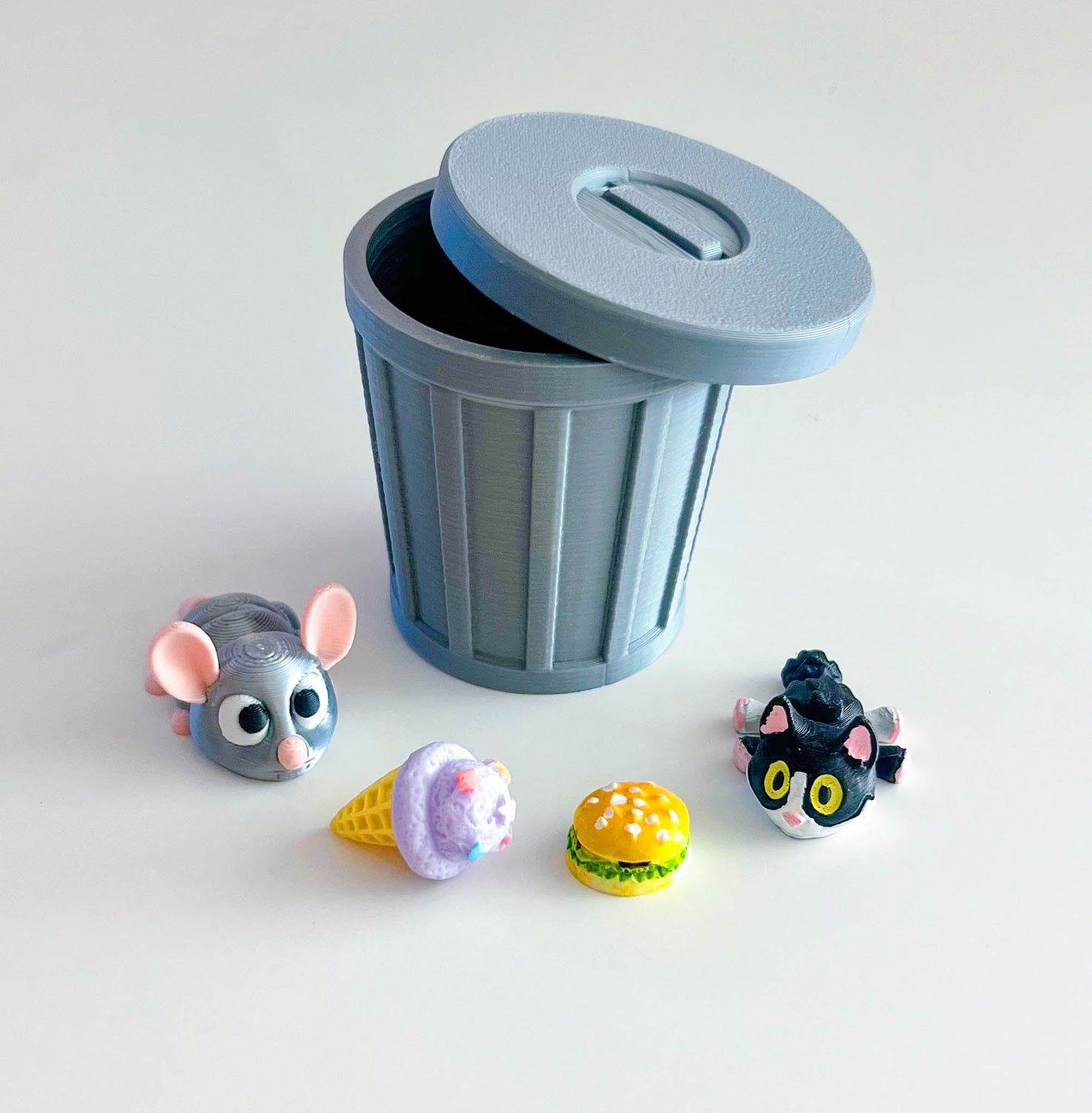 Surprise Trash-amals