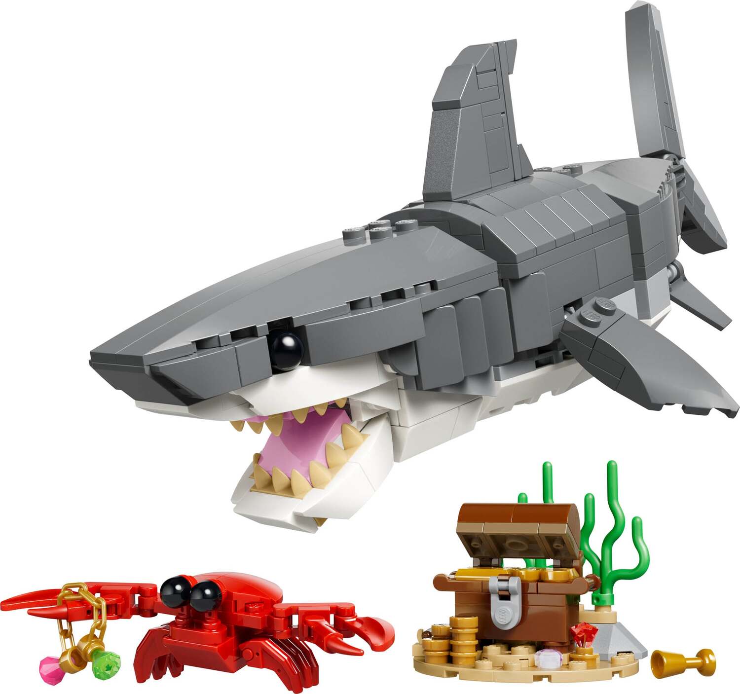 CREATOR 3 in 1 Fierce Shark with a Treasure Chest