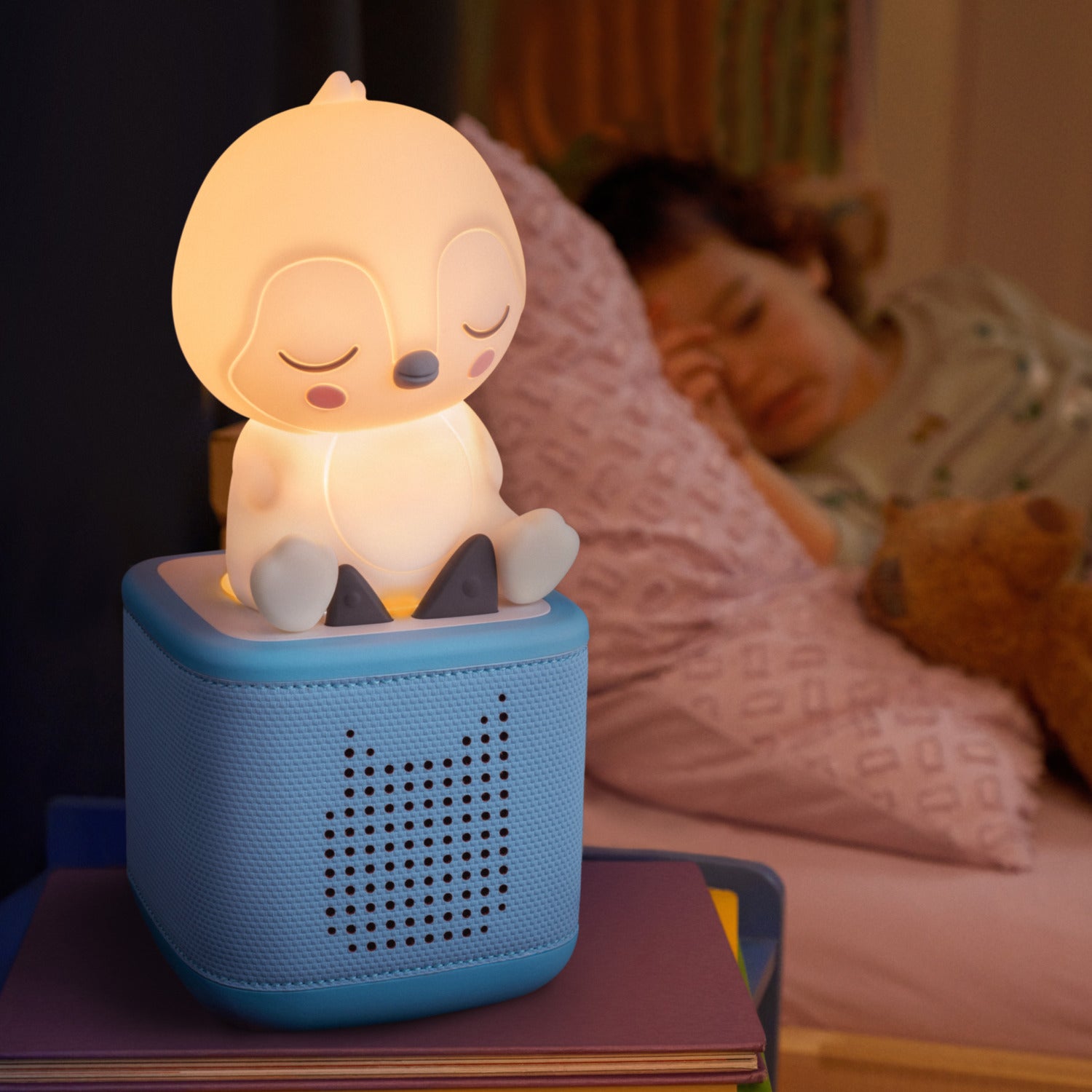 Sleepy Friends: Sleepy Penguin Night Light Tonie