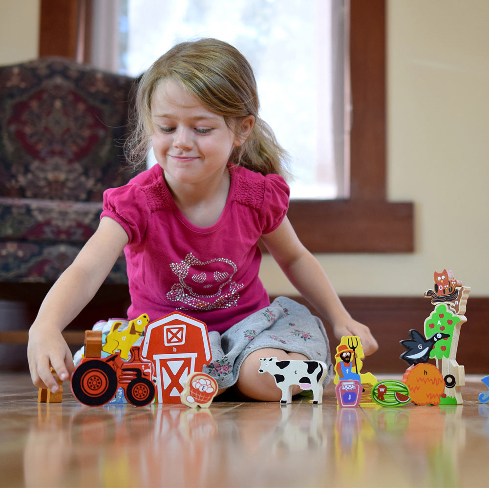 Farm A to Z Puzzle & Playset